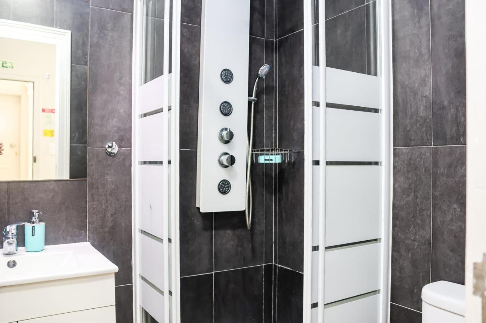 Residencia Queiros - Apartamento T1 Lisboa Exteriör bild